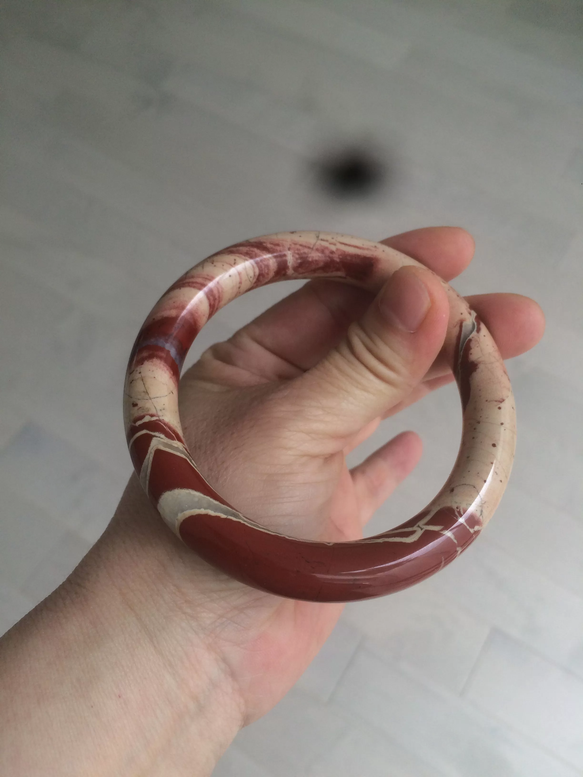 61mm 100% natural red/pink/ round cut red jasper stone bangle CB73