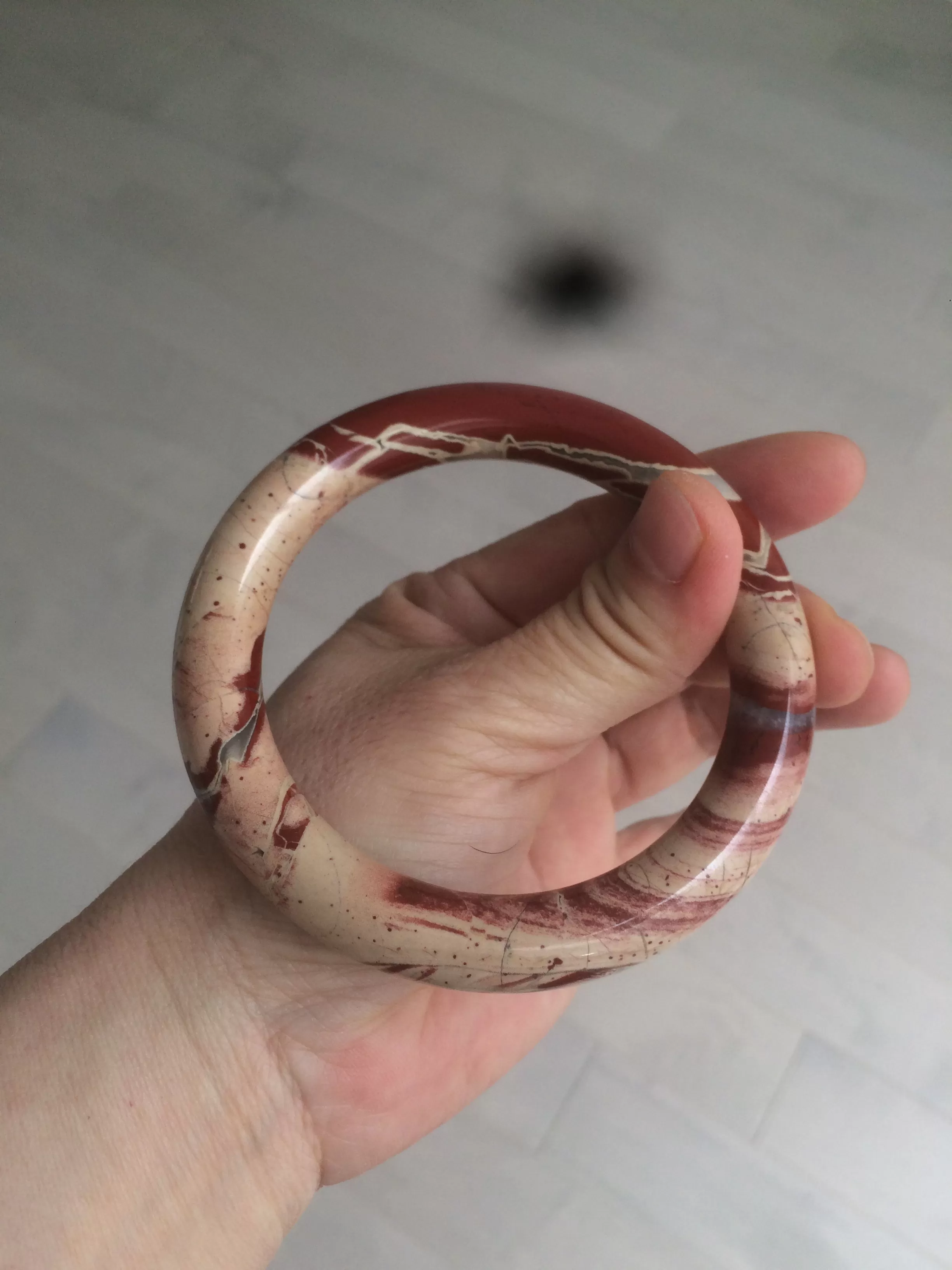 61mm 100% natural red/pink/ round cut red jasper stone bangle CB73