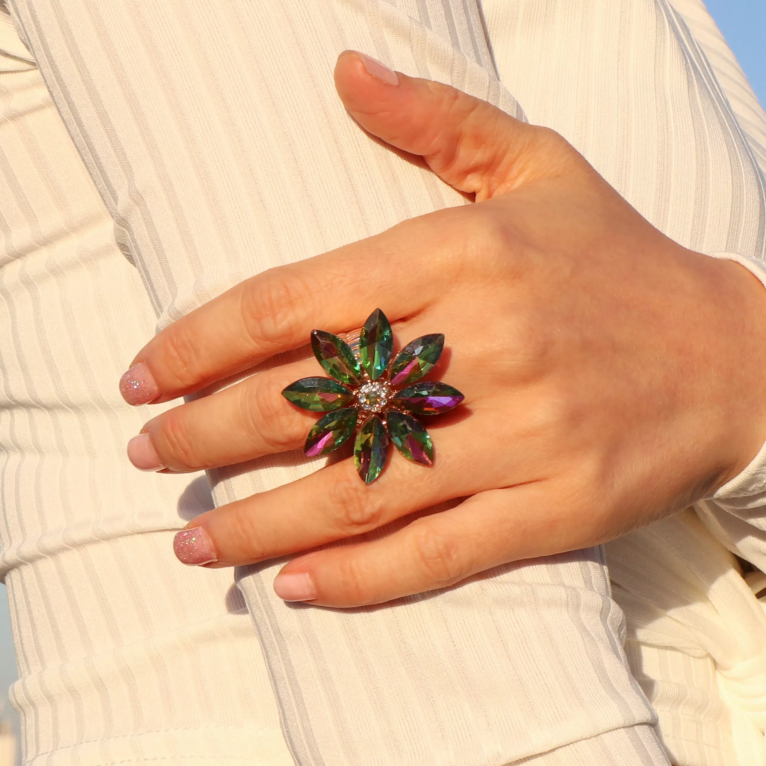 Aubrielle Flower Rhinestone Stretch Ring