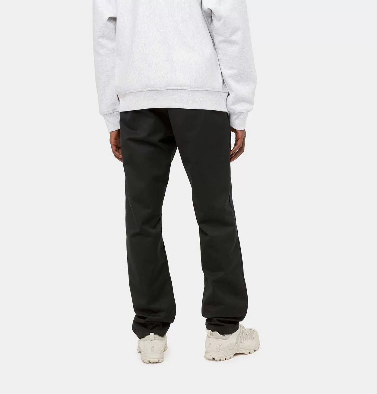 Carhartt WIP Master Pant in Black Rinsed