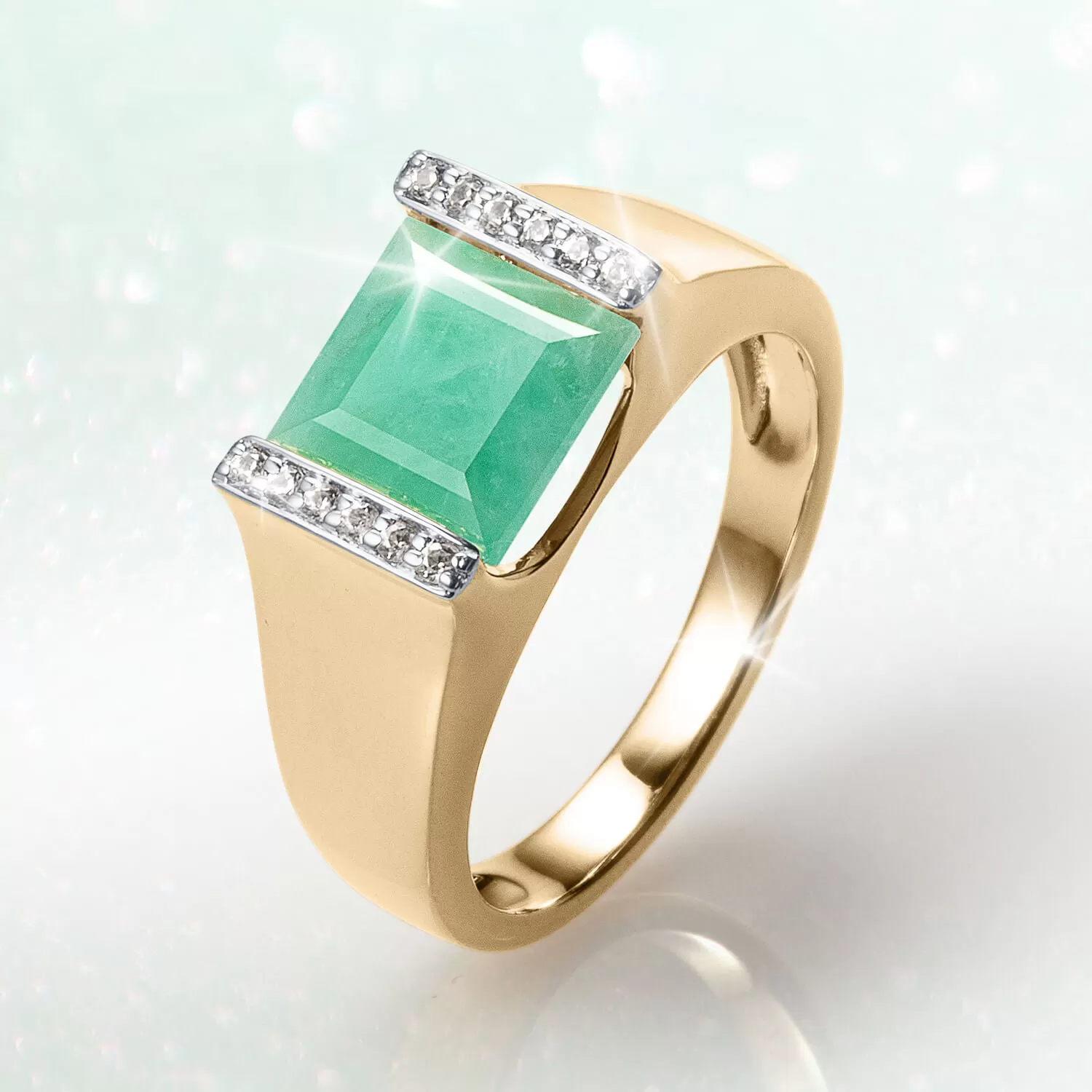 Emerald Paradise Ring