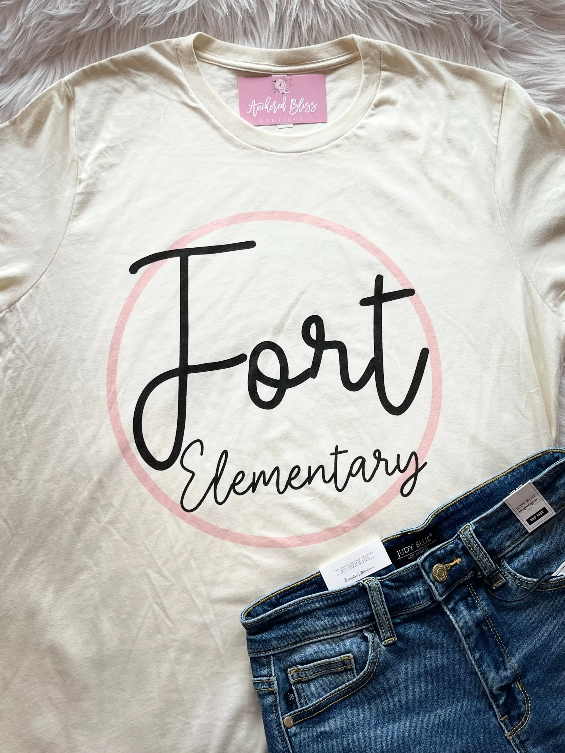 Fort Elementary Sweet & Simple Circle Graphic Tee