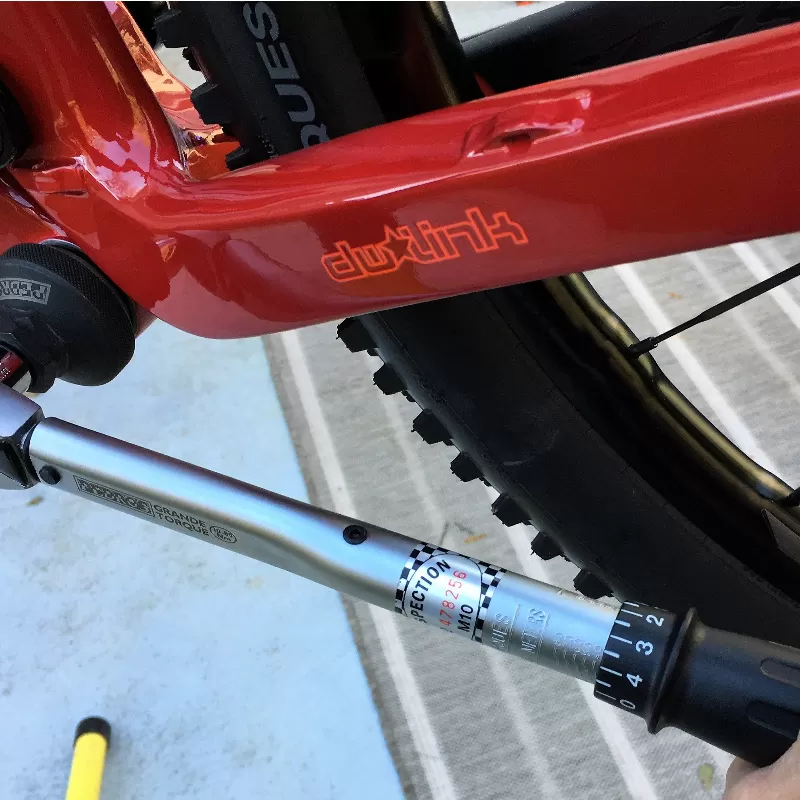 Pedro's External Bottom Bracket Socket II (16x44)